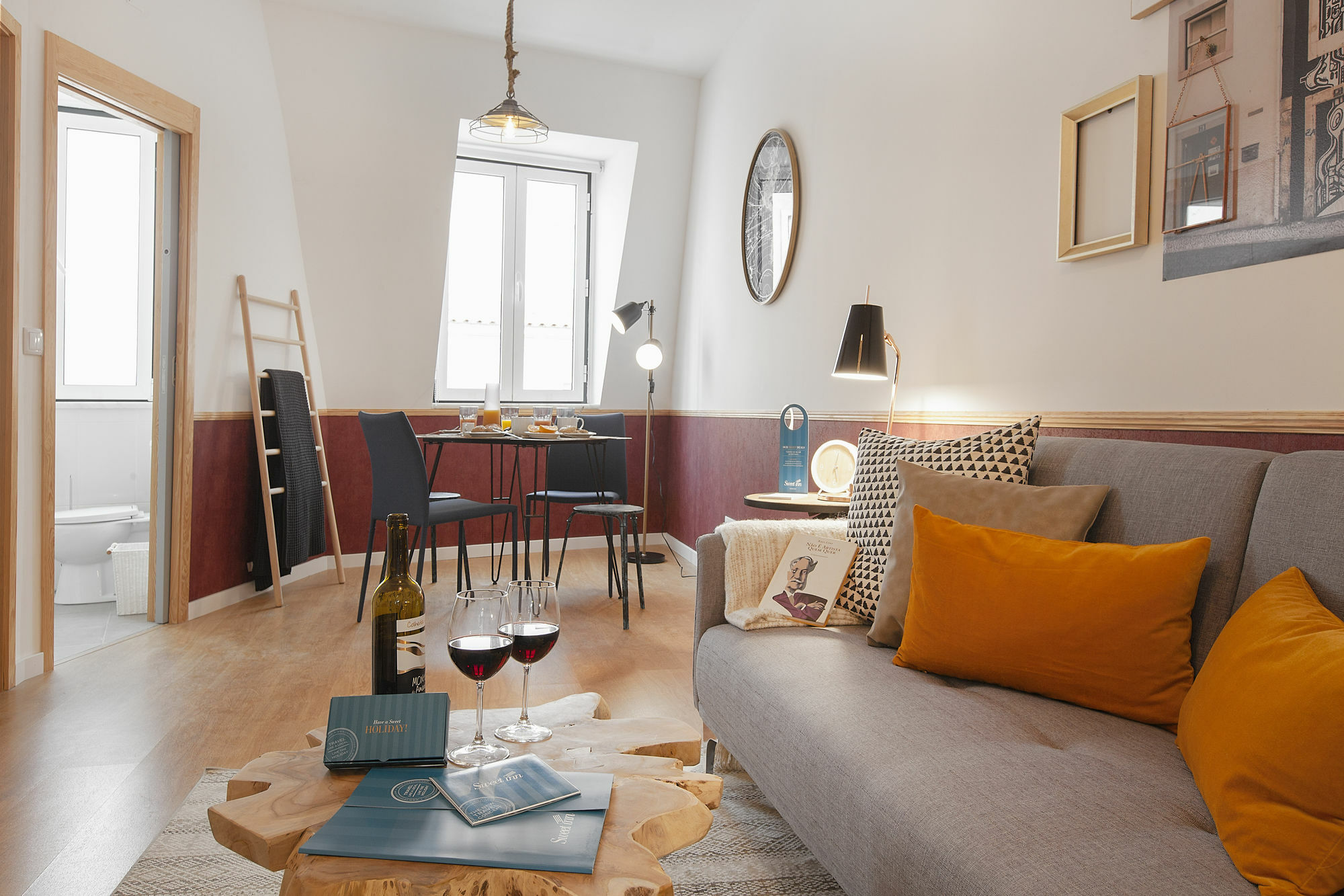 Sweet Inn Apartment - Sao Bento Lisbon Exterior photo